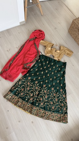 Manama, Clothing & Accessories, BHD 15,  INDIAN SARI / FESTIVE OUTFIT BAHRAIN