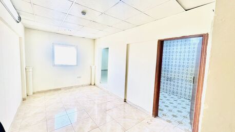 Al Malaz, Apartments, Flats, Houses & Villas, SAR 21000/year,  2 BR,  1 BHK Flat For Rent Al Malaz Area, Opposite Malaz Restaurant