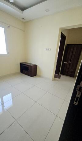 Hoora, Apartments, Flats, Houses & Villas, BHD 230/month,  2 BR,  2 Bedroom Semi Furnished Flat For Rent With Ewa