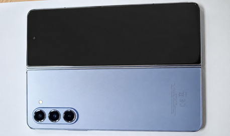 Al Zuhour, Mobile Phones, SAR 2800,  SAMSUNG FOLD 5, Excellent Condition, Very Less Used
