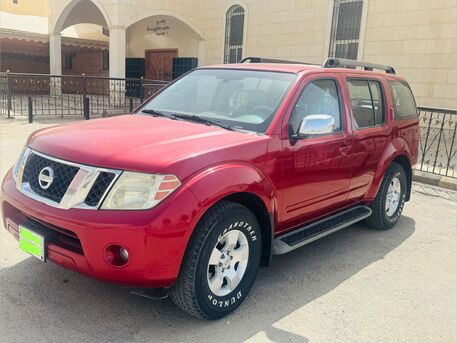 Riyadh, Vehicles, Cars & Trucks , SAR 22000,  Nissan Pathfinder,  2010,  Automatic,  318000 KM,   For Sale - SAR 22000