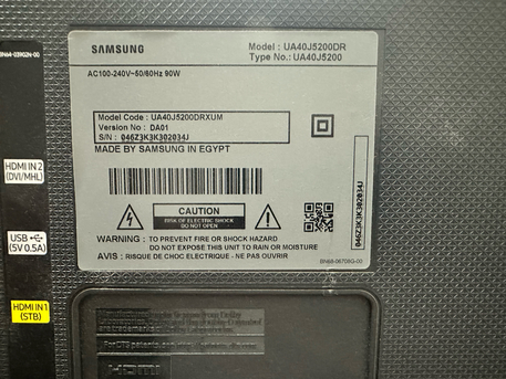 Dammam, Electronics, SAR 400,  Samsung 40 Inch Full HD LED Smart TV In Excellent Condition With A Wall Mount Included