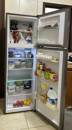 Manama, Appliances, BHD 70,  Kelon 320L Refrigerator For Sale &ndash; Excellent Condition. Call 32159309