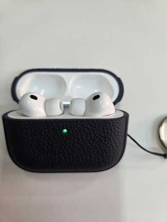 Riyadh, Mobile Phones, SAR 700,  Apple AirPods Pro 3 For Sale