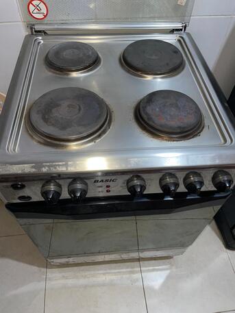 Al Naeem, Appliances, SAR 500,  Electric Cooking Range With Grill With Perfect Condition