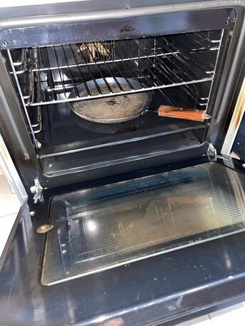 Al Naeem, Appliances, SAR 500,  Electric Cooking Range With Grill With Perfect Condition