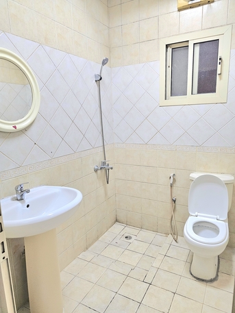 Gudaibiya, Apartments, Flats, Houses & Villas, BHD 90/month,  1 BR,  🏠 *FLAT FOR RENT &ndash; GUDAIBIYA* 🏠  ✨ One Bedroom Flat Available Now ✨  📍 Location: Gudaib
