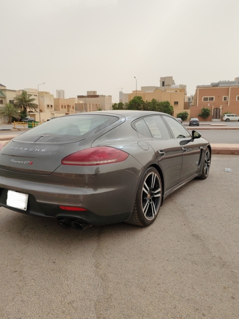Riyadh, Vehicles, Cars & Trucks , Porsche Panamera,  2014,  258000 KM,   GTS