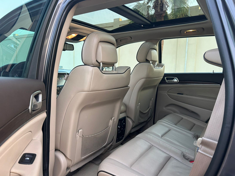 Riyadh, Vehicles, Cars & Trucks , SAR 59000,  Jeep Grand Cherokee,  2014,  Automatic,  126000 KM,  Grand Cherokee For Sale