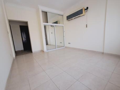 Manama, Apartments, Flats, Houses & Villas, BHD 270/month,  Furnished,  2 BR,  166 Sq. Meter,  Flat For Rent 3&2 Bhk