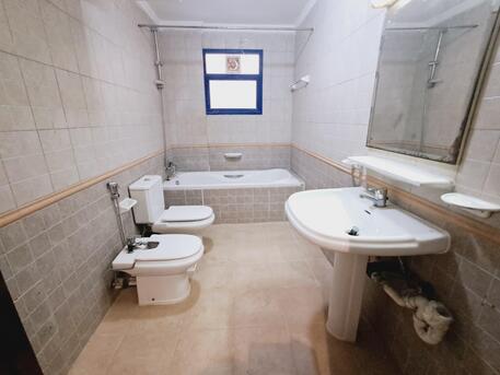 Manama, Apartments, Flats, Houses & Villas, BHD 270/month,  Furnished,  2 BR,  166 Sq. Meter,  Flat For Rent 3&2 Bhk