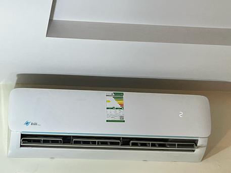 Riyadh, Air Conditioners, SAR 1200,  Split Air Conditioner For Sale &ndash; Like New!