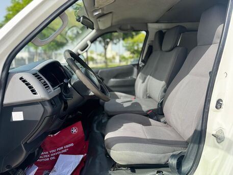 Riffa, Vehicles, Cars & Trucks , BHD 3400,  TOYOTA HIACE,  2013,  Manual,  264000 KM,  SINGLE OWNER