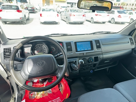 Manama, Vehicles, Cars & Trucks , BHD 3400,  Toyota Hi-Ace,  2013,  Manual,  264000 KM,  Call : 33662799