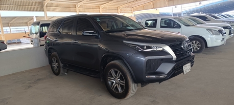 Dammam, Vehicles, Cars & Trucks , SAR 77500,  Toyota Fortuner,  2021,  Automatic,  196000 KM,