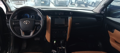 Dammam, Vehicles, Cars & Trucks , SAR 77500,  Toyota Fortuner,  2021,  Automatic,  196000 KM,