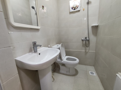 Hoora, Apartments, Flats, Houses & Villas, BHD 150/year,  1 BR,  Hoora:- Furnished Studio Flat On Rent With Ewa..