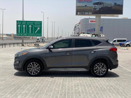 Manama, Vehicles, Cars & Trucks , BHD 4900,  Hyundai Tucson,  2020,  Automatic,  196400 KM,     (Grey)