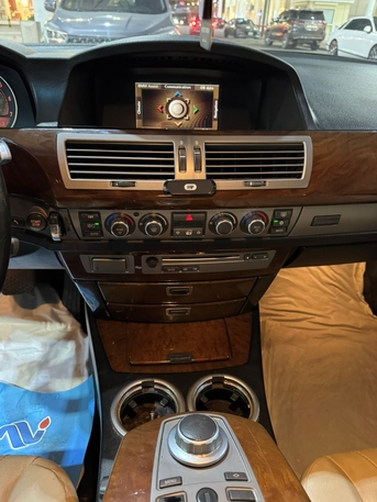 Jeddah, Vehicles, Cars & Trucks , SAR 17000,  Bmw 730,  2006,  Automatic,  221000 KM,  Bmw Six Cyinon Perfect Condition Price Negotiable