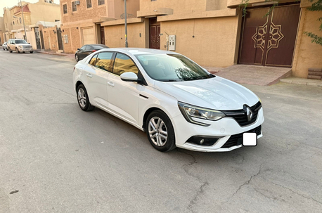 Riyadh, Vehicles, Cars & Trucks , SAR 28000,  Renault Megan,  2012,  Automatic,  125000 KM,  For Sale: E 2021 (Excellent Condition)