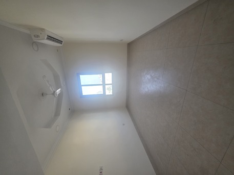 Mahooz, Apartments, Flats, Houses & Villas, BHD 160/month,  2 BR,  @2BATHROOM Hall Kitchen Without Electricity