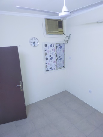 Manama, Bedspace For Rent, BHD 50/month,  FURNISHED ROOM FOR RENT FOR SINGLE PERSON (RENT:BD-50+)