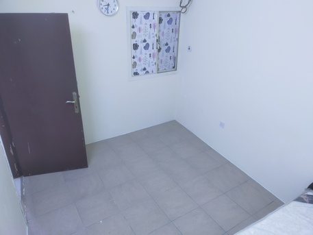 Manama, Bedspace For Rent, BHD 50/month,  FURNISHED ROOM FOR RENT FOR SINGLE PERSON (RENT:BD-50+)