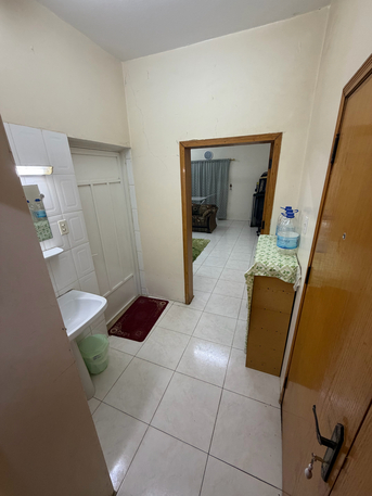 Al Khobar Al Shamalia, Rooms for Rent, SAR 800/year,  Executive Bachelor Room Avaliable