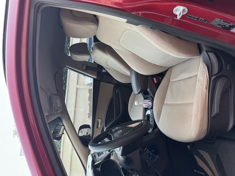 Jeddah, Vehicles, Cars & Trucks , SAR 33000,  2017,  2017,  Automatic,  220 KM,  Hyundai Santa Fe ,  Transmission, Odometer Reading , Price 33,000