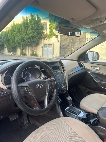 Jeddah, Vehicles, Cars & Trucks , SAR 43000,  Hyundai Santa Fe,  2018,  Automatic,  240 KM,  For Sale Car
