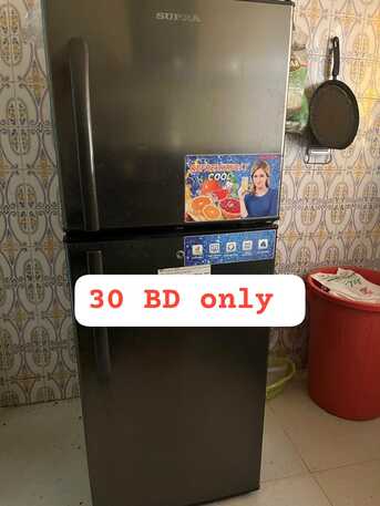 Muharraq, Household Items, BHD 100,  Urgent Sale Bed, Sofa And Refrigerator For Sale