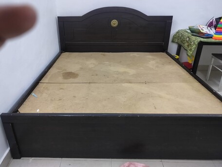 Hidd, Furniture, BHD 15,  Expatriate Leaving:4 Seater Cushion Sofa-15bd,3seater Normal Sofa-10bd,queen Size Bed-15bd