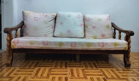 Hidd, Furniture, BHD 15,  Expatriate Leaving:4 Seater Cushion Sofa-15bd,3seater Normal Sofa-10bd,queen Size Bed-15bd