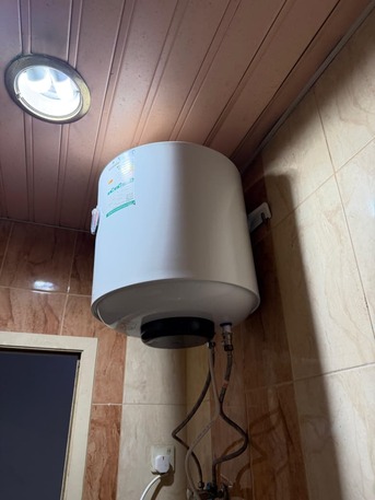 Dammam, Appliances, SAR 150,  Water Heater Geyser Heat One New (5 Months Used)