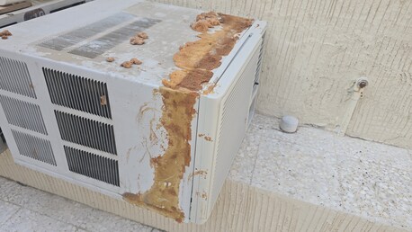 Khobar, Air Conditioners, SAR 700,  White Westinghouse 2.0 Ton Window Type