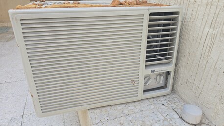 Khobar, Air Conditioners, SAR 700,  White Westinghouse 2.0 Ton Window Type