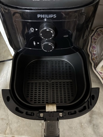 Dammam, Appliances, SAR 275,  Philips Air Fryer In Excellent Condition For Sale