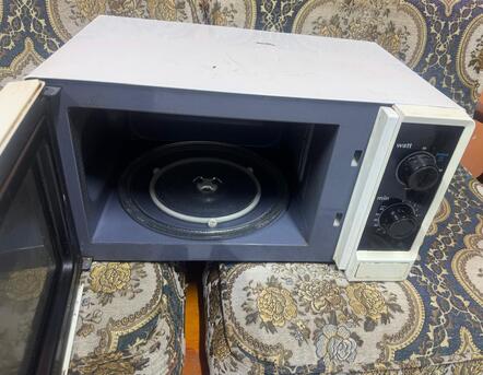 Manama, Household Items, BHD 40,  Expat Leaving - Washing Machine, Micro Oven & Electric Oven