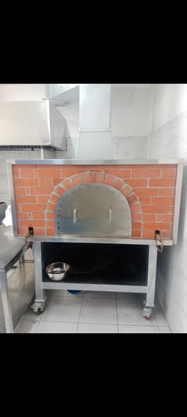 Hamad Town, Heavy Equipment, BHD 700,  Pizza Oven For Sale