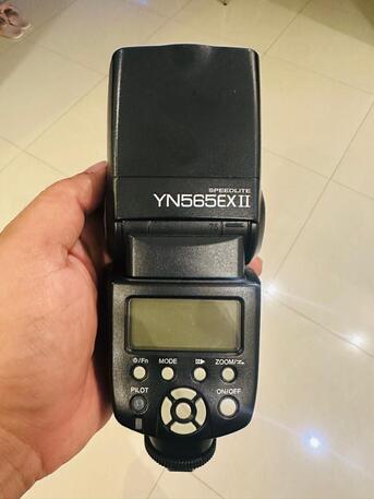 Jeddah, Electronics, SAR 450,  Yongnuo Yn585ex Flash