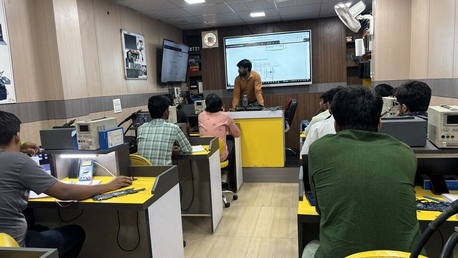 New Delhi, Education, Multitech Institute Experts Offers A Career-Focused Laptop Repairing Center In Delhi