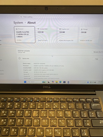 Riyadh, Computers, SAR 800,  Dell I7-8th Generation- Original Charger-Same New Condition