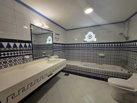 Mishref, Villas, KWD 2000,  Villa For Rent In Mishref, 6 Rooms, 500 Sq M.