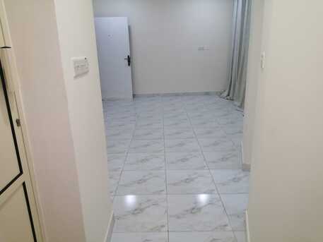 Tubli, Apartments, Flats, Houses & Villas, BHD 150/month,  1 BR,  60 Sq. Meter,  #For Rent, A One-bedroom Apartment And A Living Room With Electricity In Tubli, Near Tubli