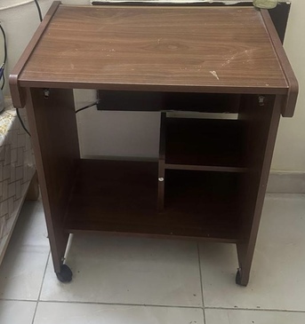 Manama, Appliances, BHD 20,  &ldquo;Moving Sale &ndash; Fridge, Sofa,Oven, Dressing Table & More Available. Good Condition &