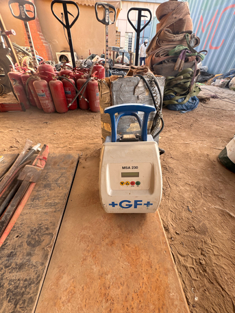 Riyadh, Machinery, Mechanical Mechines And Hand Tools For Sale