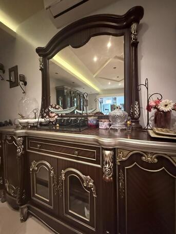 Riyadh, Furniture, SAR 6000,  طاولة طعام تتسع لعشرة أشخاص - Dining Table For 10 People