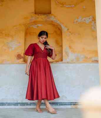 Mumbai, Clothing & Accessories, INR 1453,  Buy Women