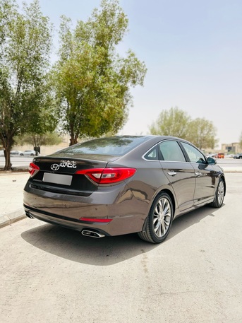 Riyadh, Vehicles, Cars & Trucks , SAR 36000,  Hyundai Sonata,  2017,  Automatic,  338000 KM,   FULL OPTION  MODEL 4 CYLINDER NEAT CAR FOR SALE