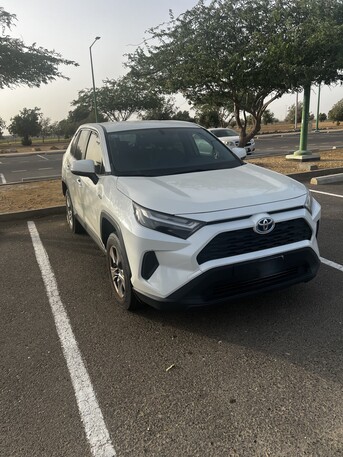 Yanbu, Vehicles, Cars & Trucks , SAR 95000,  Toyota RAV4 Hybrid LE 4X2 HEV,  2022,  Automatic,  80500 KM,  Toyota RAV4 Hybrid For Sale &ndash; Excellent Condition (Ph - 0565224477)